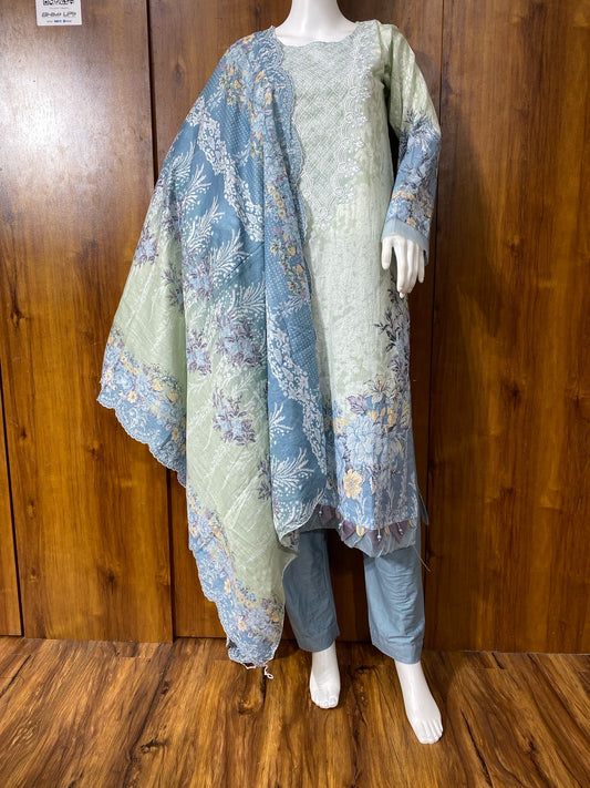 NEEDLE LAWN EMBROIDERY SUIT 2
