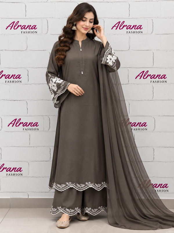 LONG KAFTAN EMBROIDERY SUIT 3