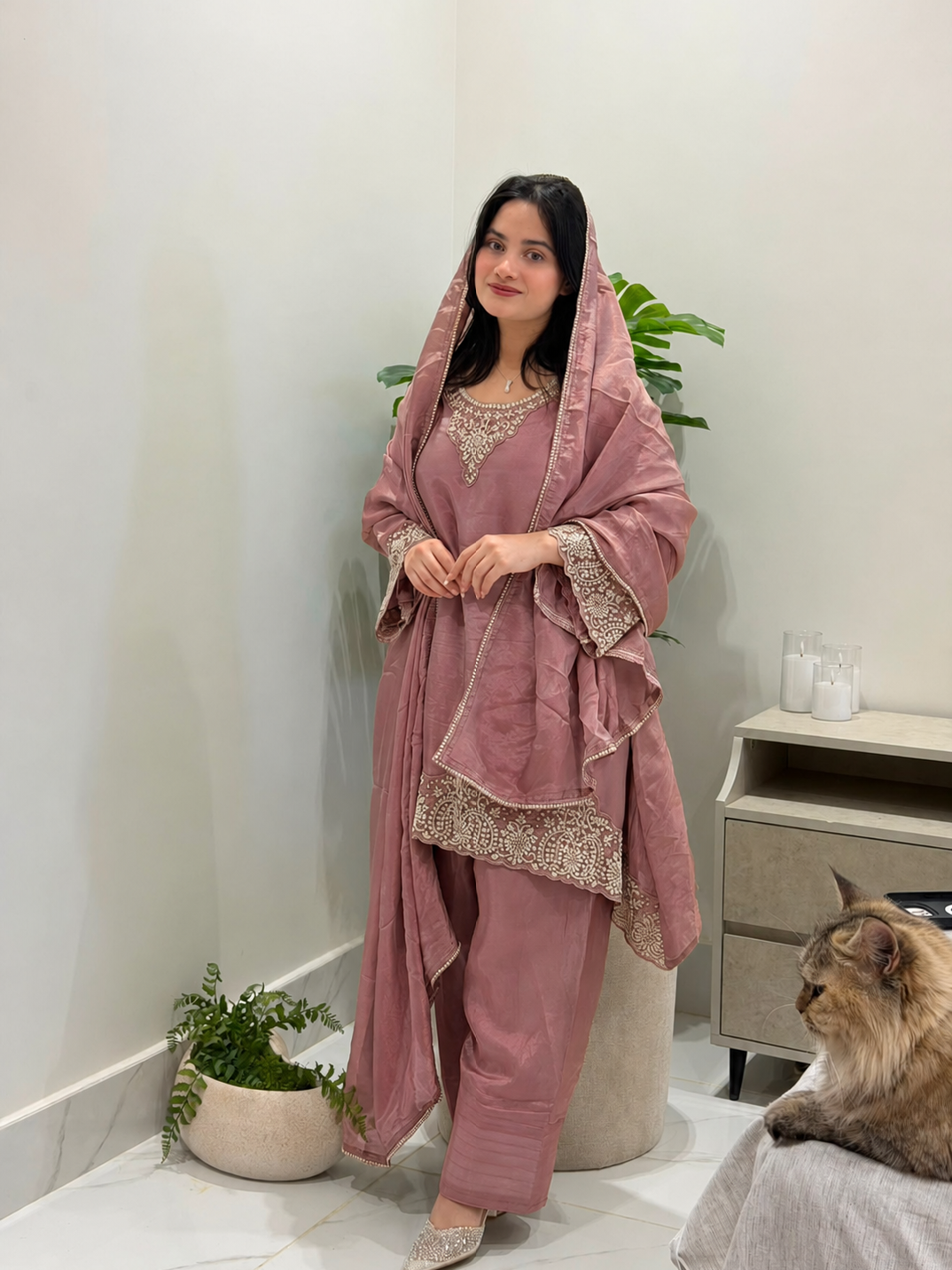 AFREEN FARSHI HANDWORK SUIT 2 R