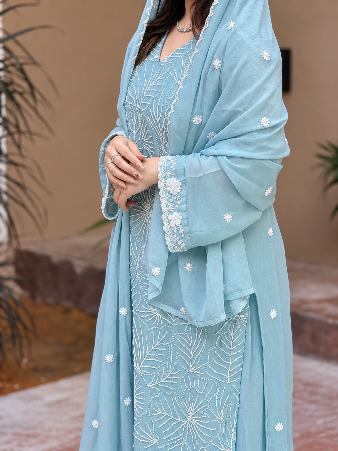 PARO SHIFFON HANDWORK SUIT 21
