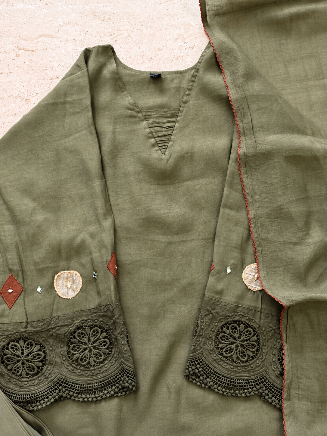 GREEN APPLIQUÉ DESIGNER SUIT