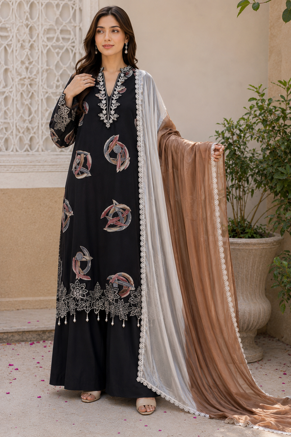 PURE LAWN CUTWORK READYMADE SUIT 4 Q