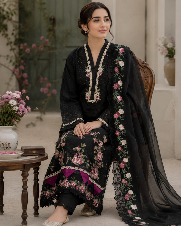 YUMNA BLACK READYMADE SUIT