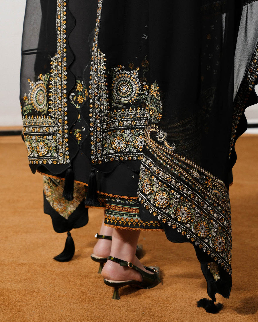 JUGNU LAWN EMBROIDERY SUIT