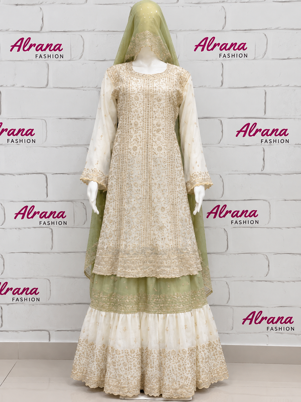 RUHEENA FARSHI LAHENGA SUIT 3
